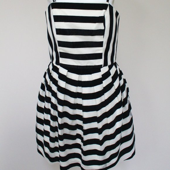 Black and White Striped Dress by Venus - Picture 1 of 4
